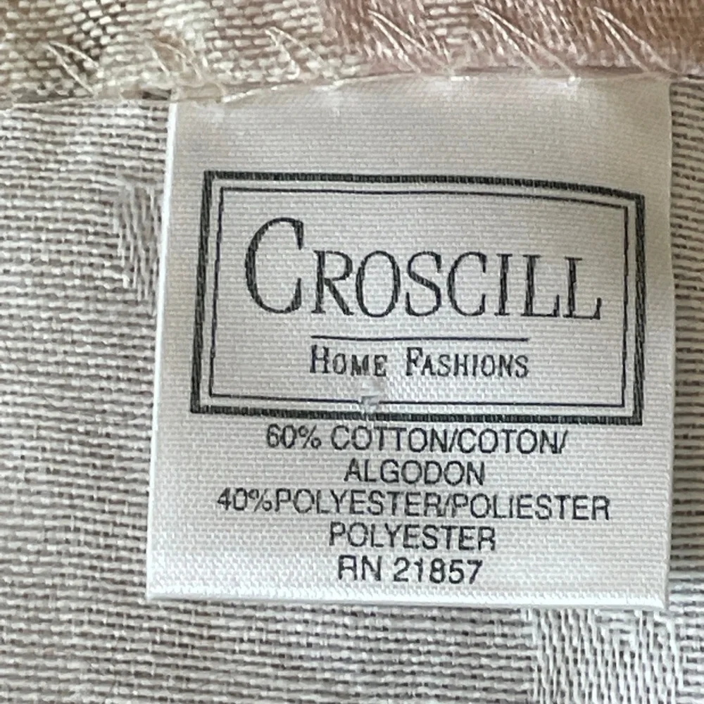 Croscill Chambord Cassis 2 pieces Original Drapes Valance 44 x 208 fringe scarf